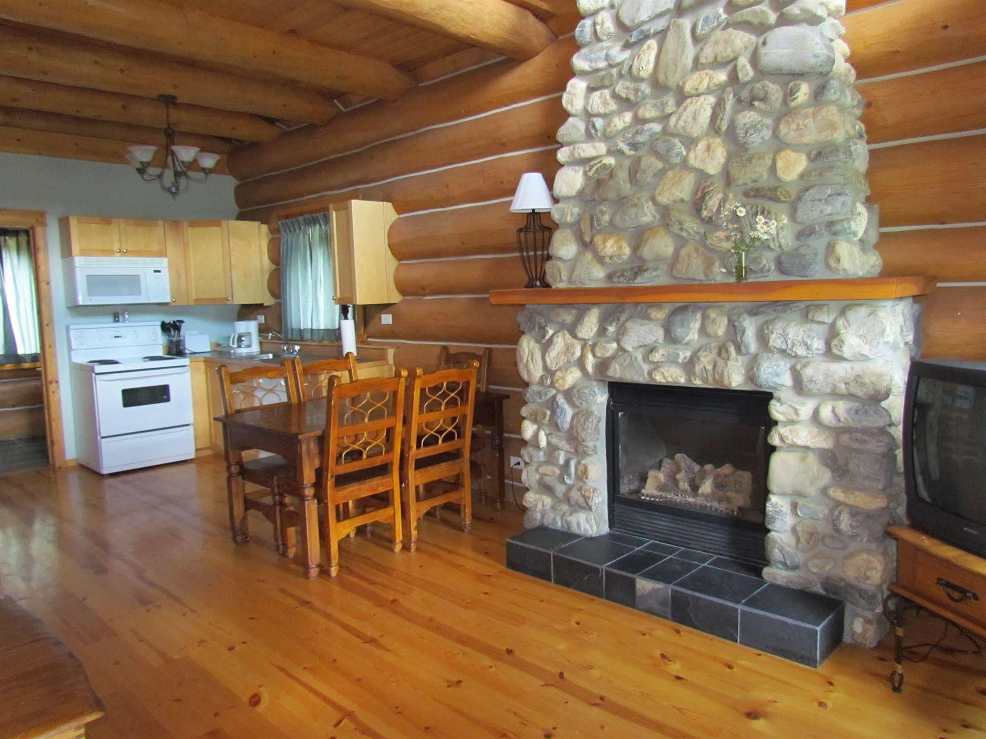 Chancellor Peak Chalets Parson Εξωτερικό φωτογραφία